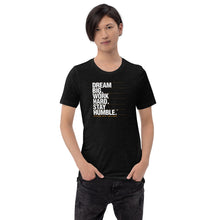 Load image into Gallery viewer, Men's T-Shirt Dream Big Level Up
