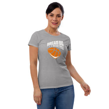 Load image into Gallery viewer, Women&#39;s T-shirt Fit DBB
