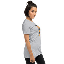Load image into Gallery viewer, Women&#39;s T-Shirt Work Hard
